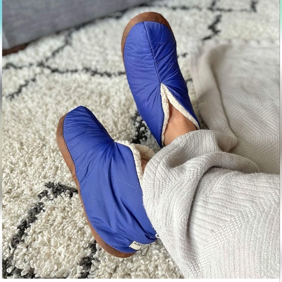 🤸Dearfoams Women's Heritage Warm Up Bootie Slipper - Picture 8 of 8